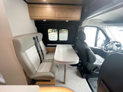 2026 Airstream Rangeline Base