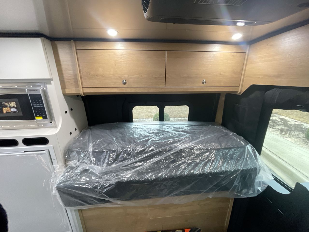 2026 Airstream Rangeline Base