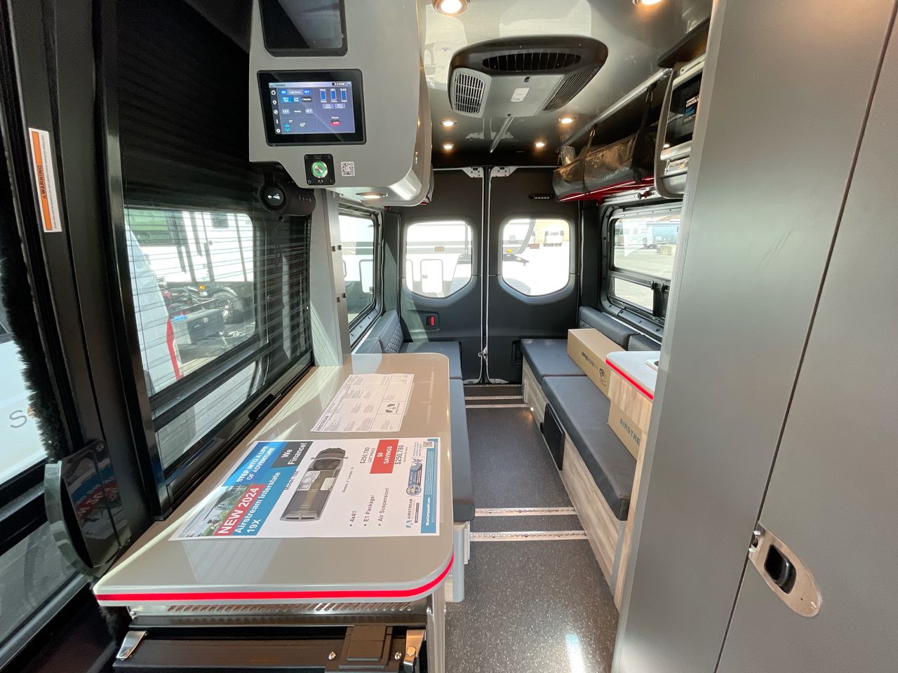 2024 Airstream 19X Base