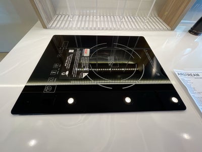 2025 Airstream 24 GL Base