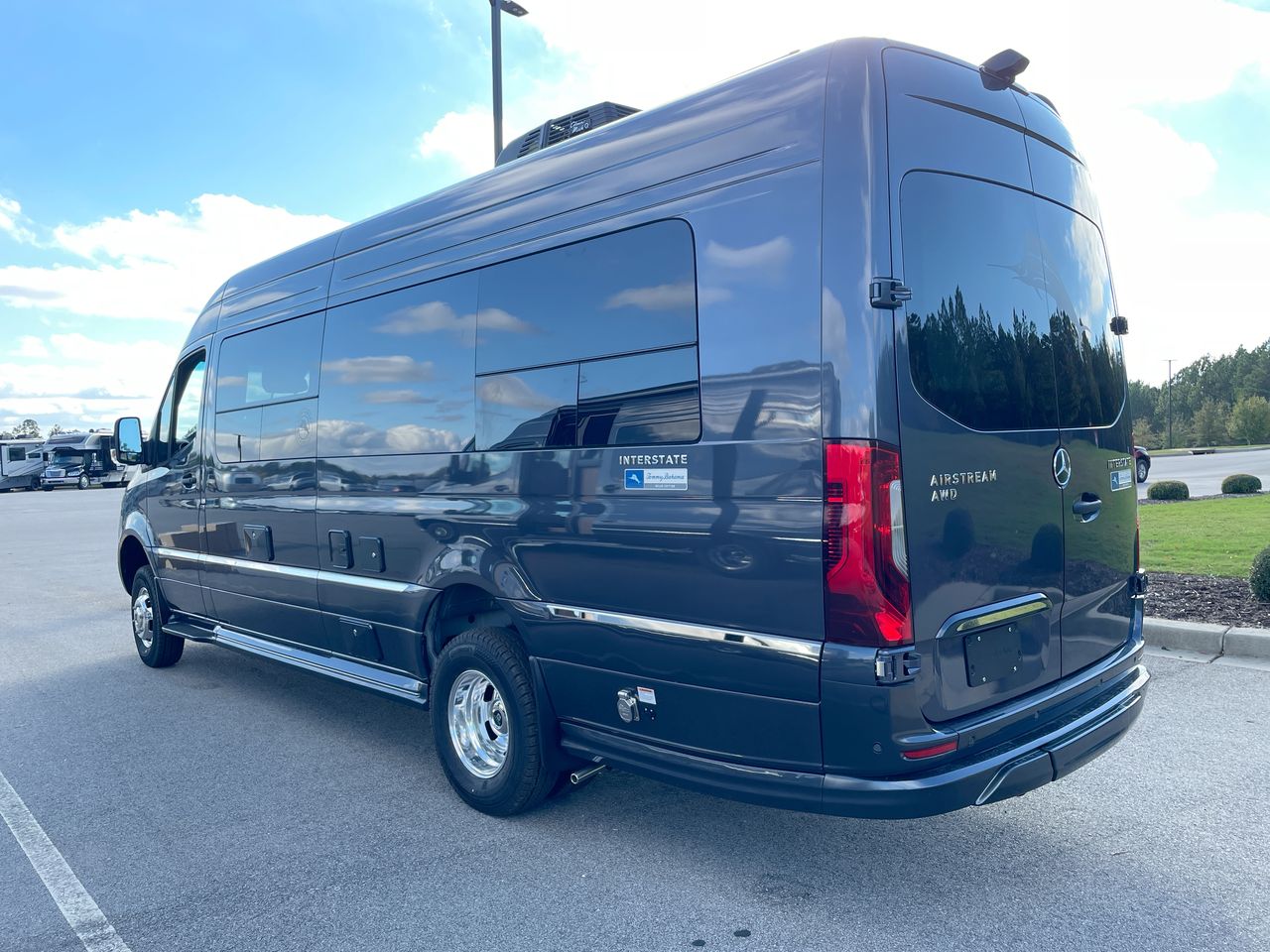 2025 Airstream 24 GL Base