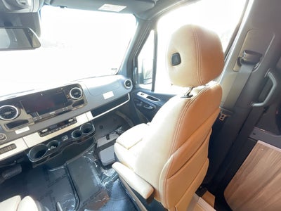 2025 Airstream 24 GT Base