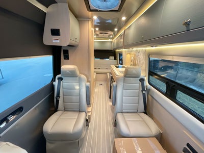 2026 Airstream 24GL Base