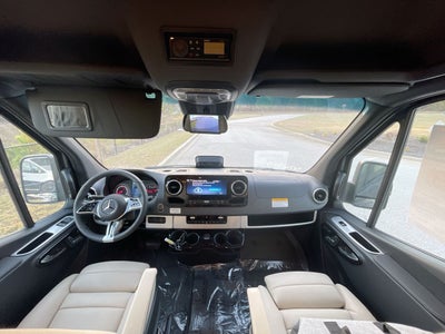 2026 Airstream 24GL Base