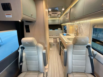 2026 Airstream 24GL Base
