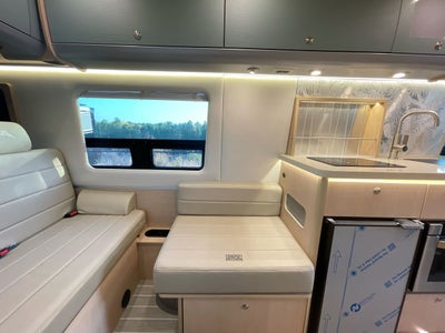 2026 Airstream 24GL Base