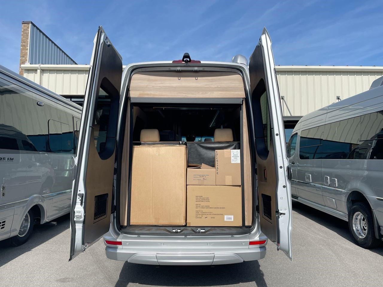 2025 Airstream 24 GT Base