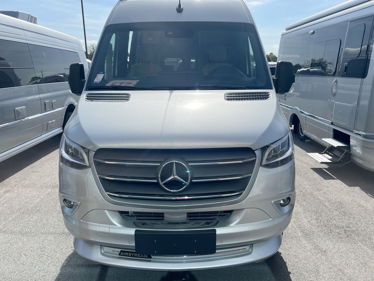 2025 Airstream 24 GT Base