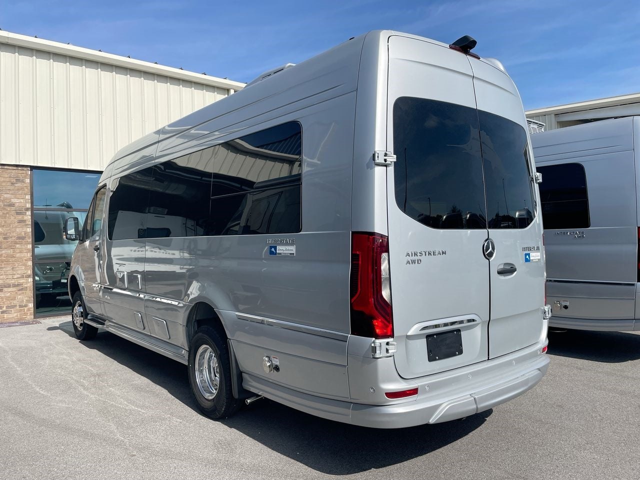 2025 Airstream 24 GT Base
