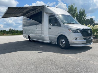 2026 Airstream LP Model Base