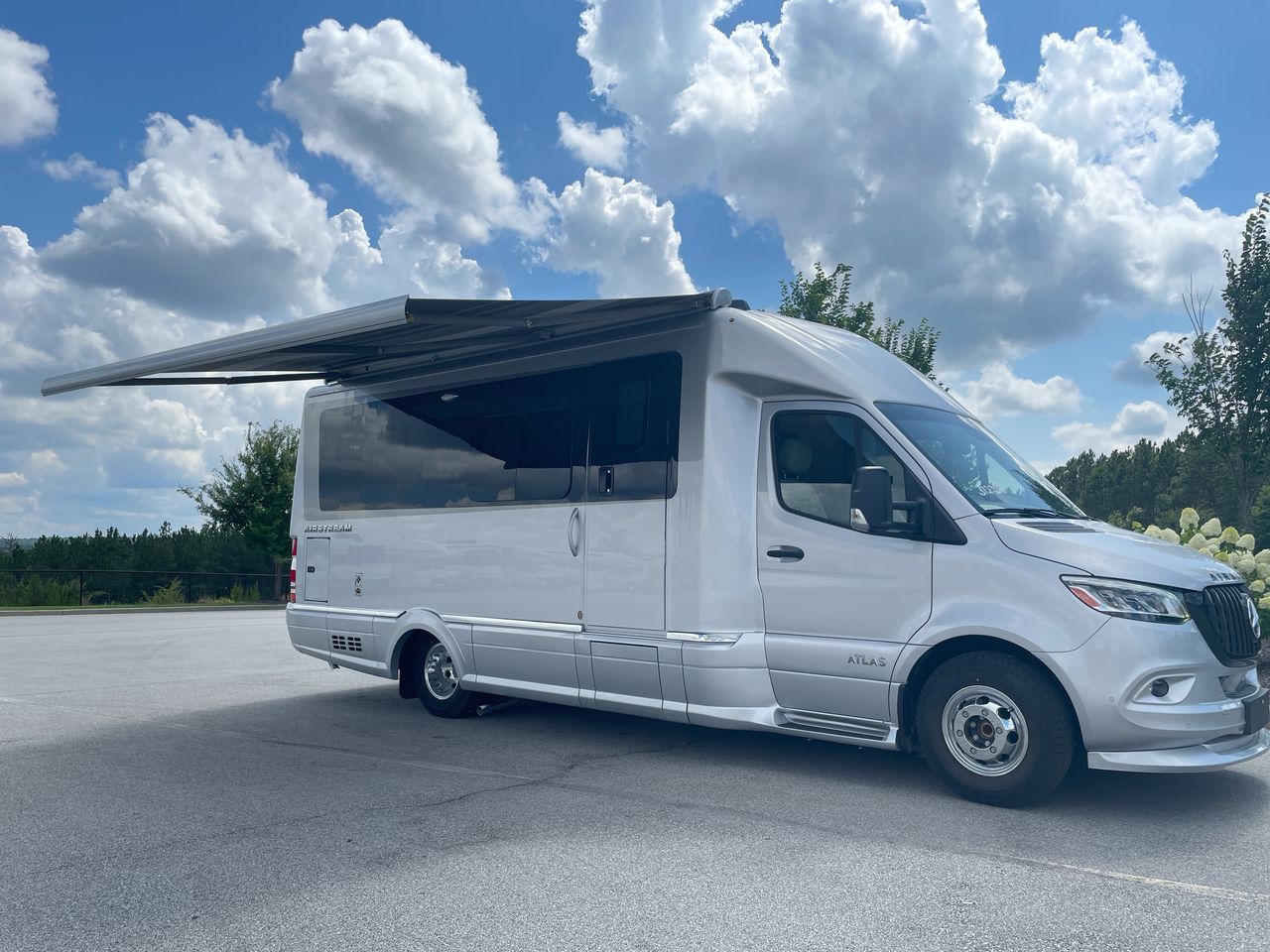 2026 Airstream LP Model Base