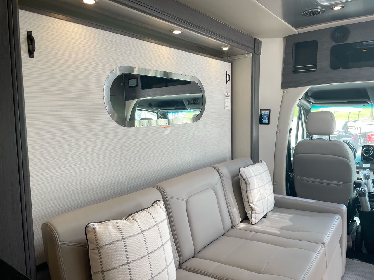 2026 Airstream LP Model Base