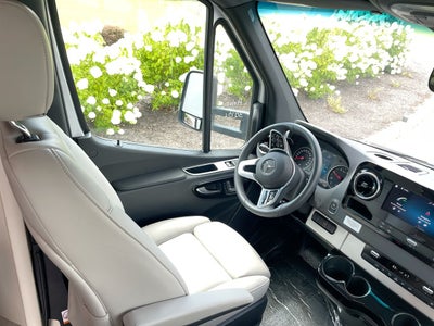 2026 Airstream LP Model Base