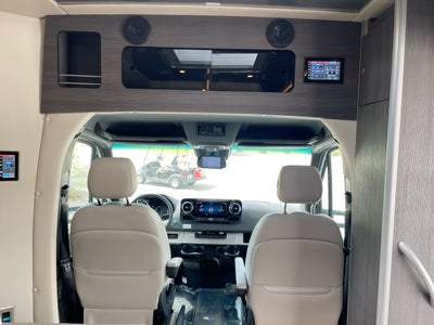 2026 Airstream LP Model Base