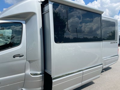 2026 Airstream LP Model Base