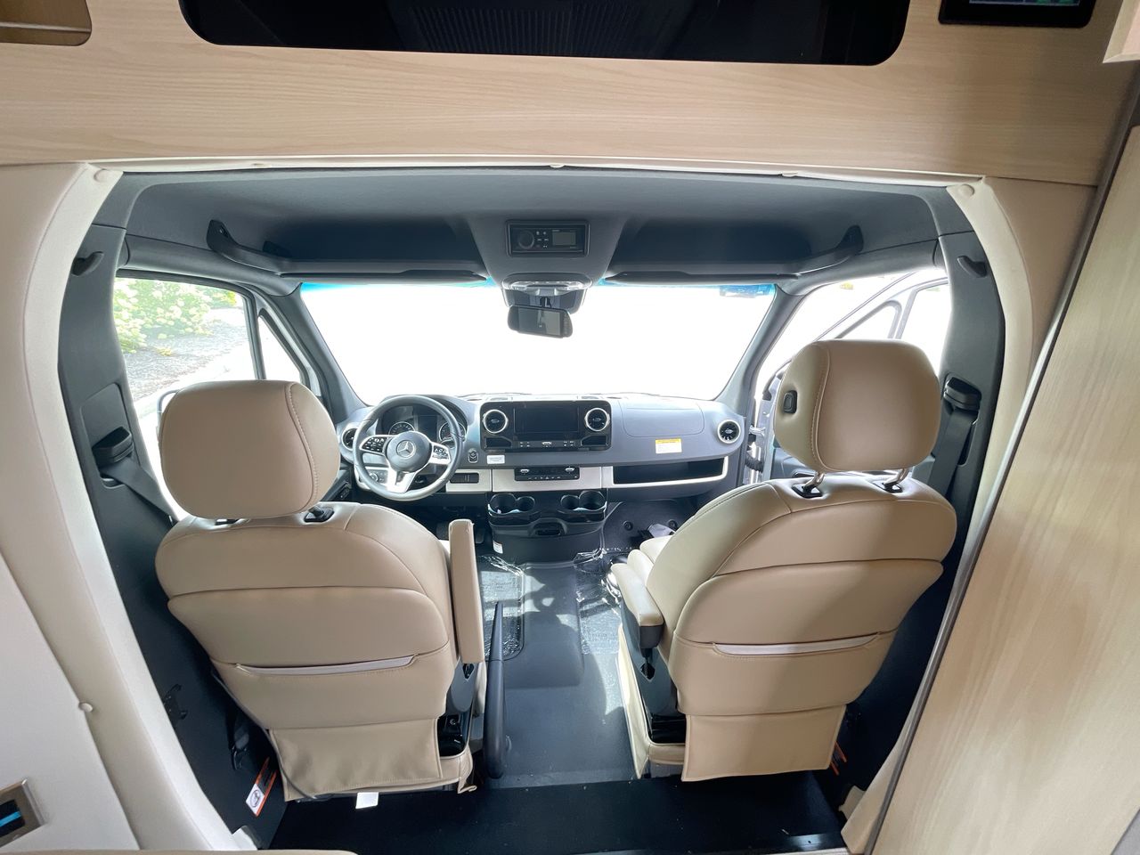 2026 Airstream LP Model Base