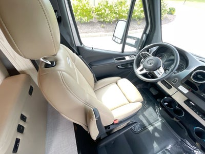 2026 Airstream LP Model Base