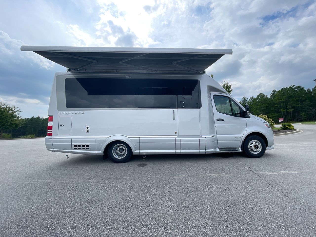 2026 Airstream LP Model Base