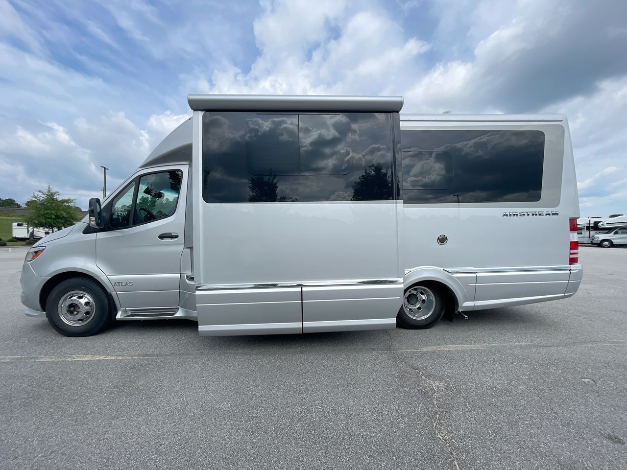 2026 Airstream LP Model Base