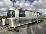 2026 Airstream 33FBQ Base