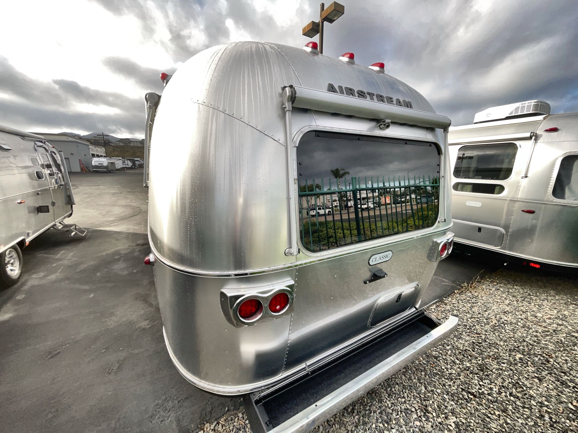 2026 Airstream 33FBQ Base