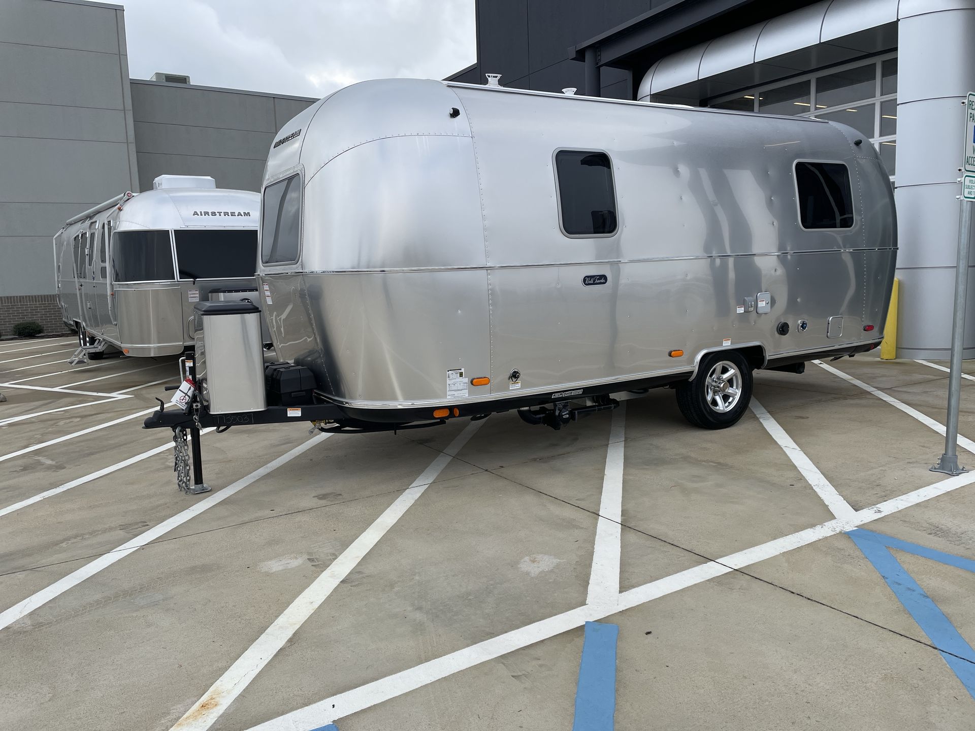 2026 Airstream 22RB Base