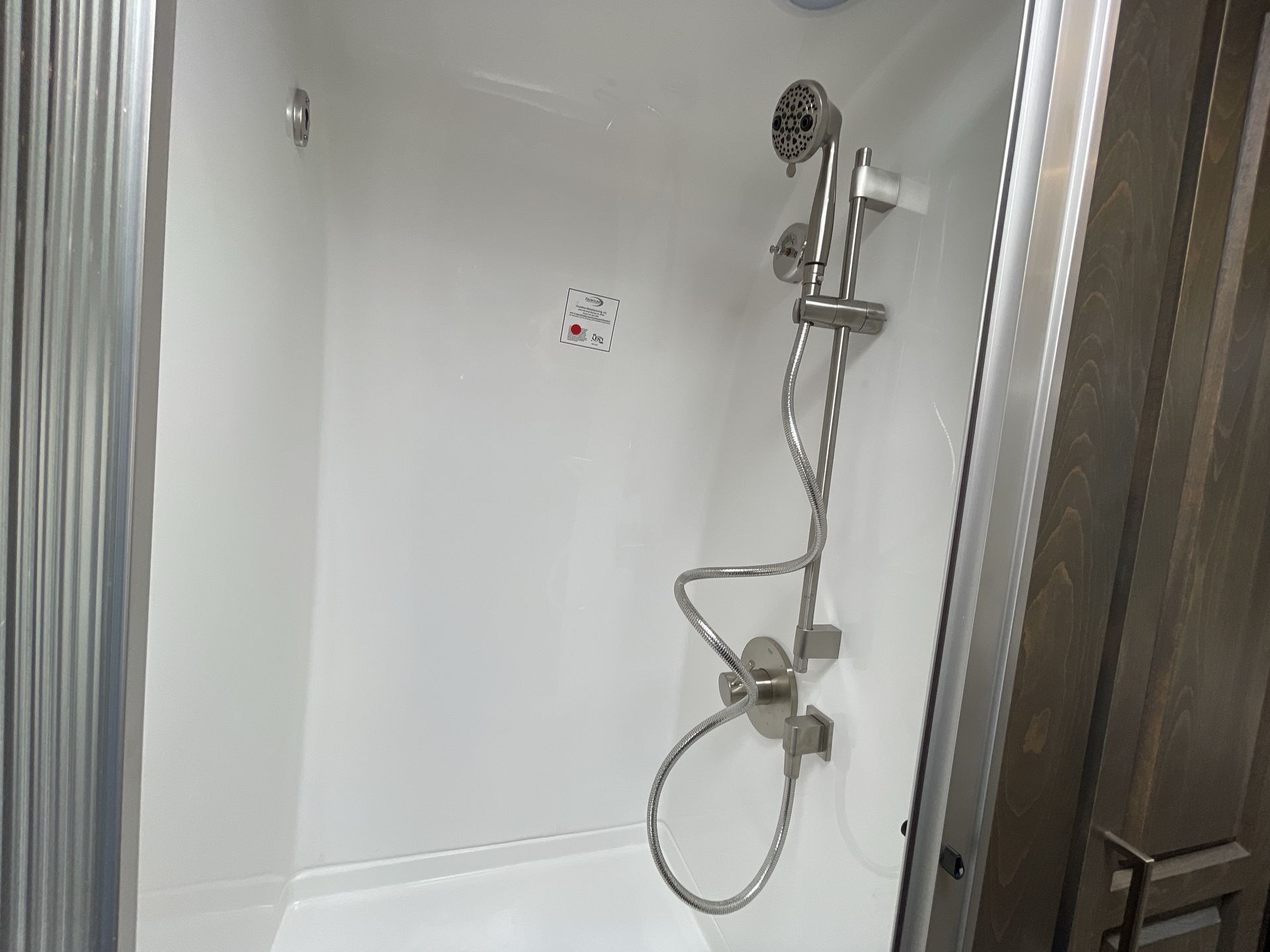 2026 Airstream 28RBT Base