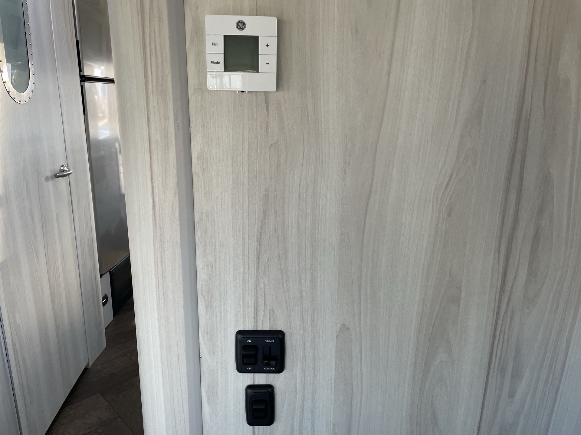 2025 Airstream 30RBQ Base