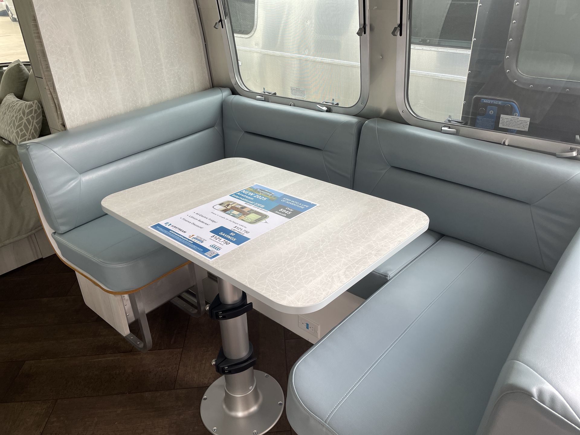 2025 Airstream 23FBQ Base