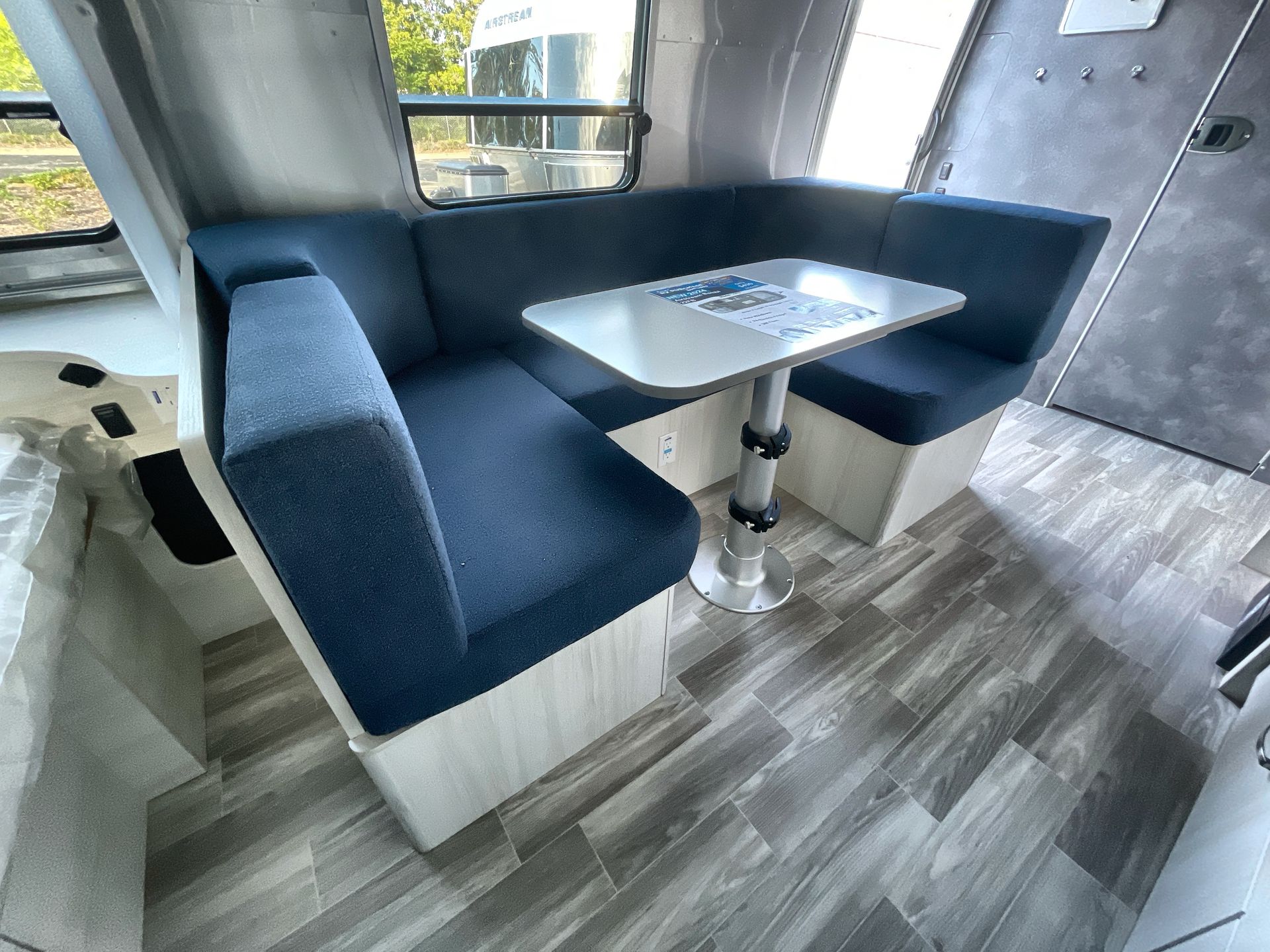 2026 Airstream 22FB Base