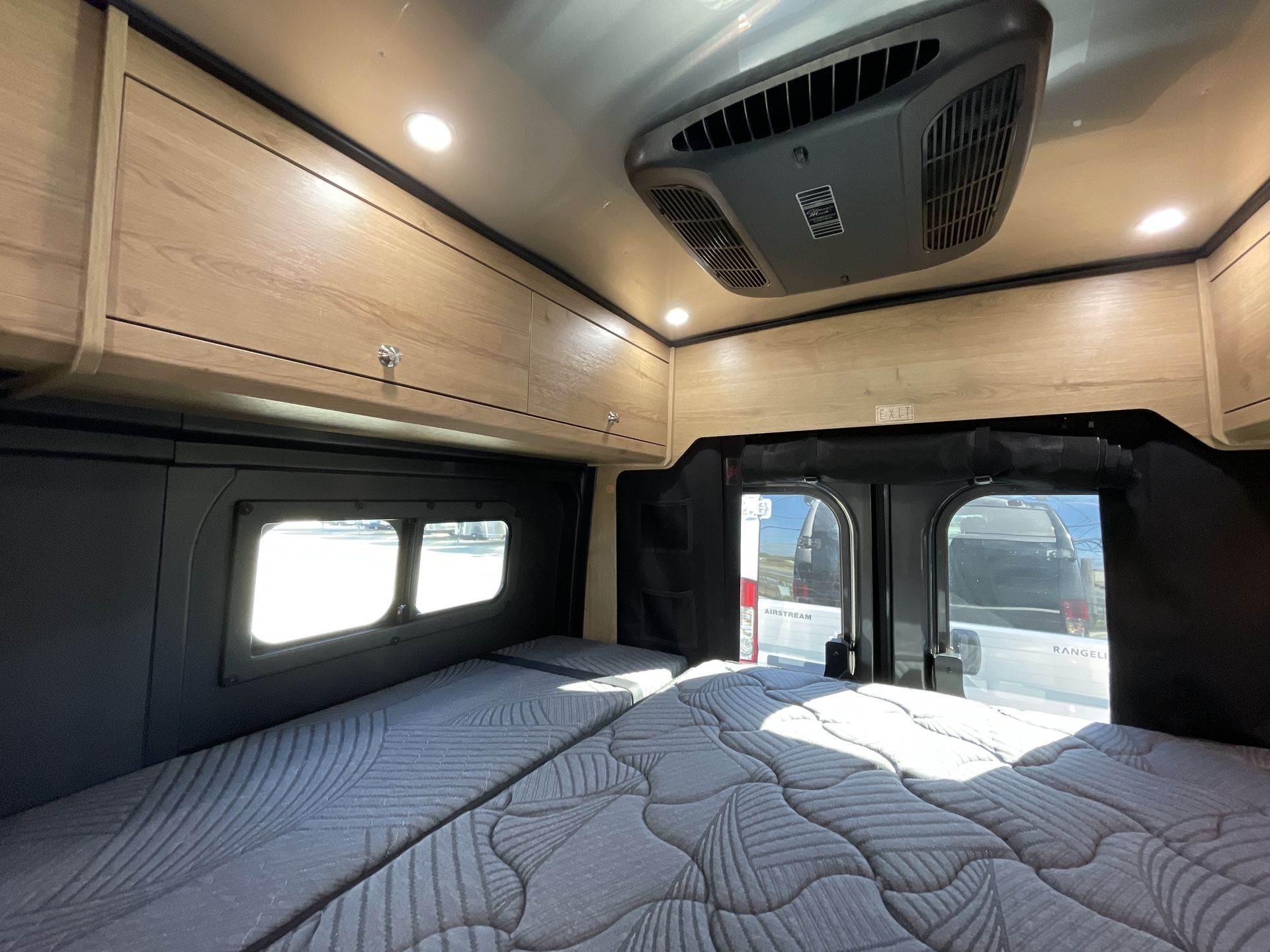 2026 Airstream Rangeline Base