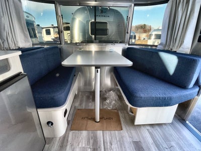 2026 Airstream 16RB Base