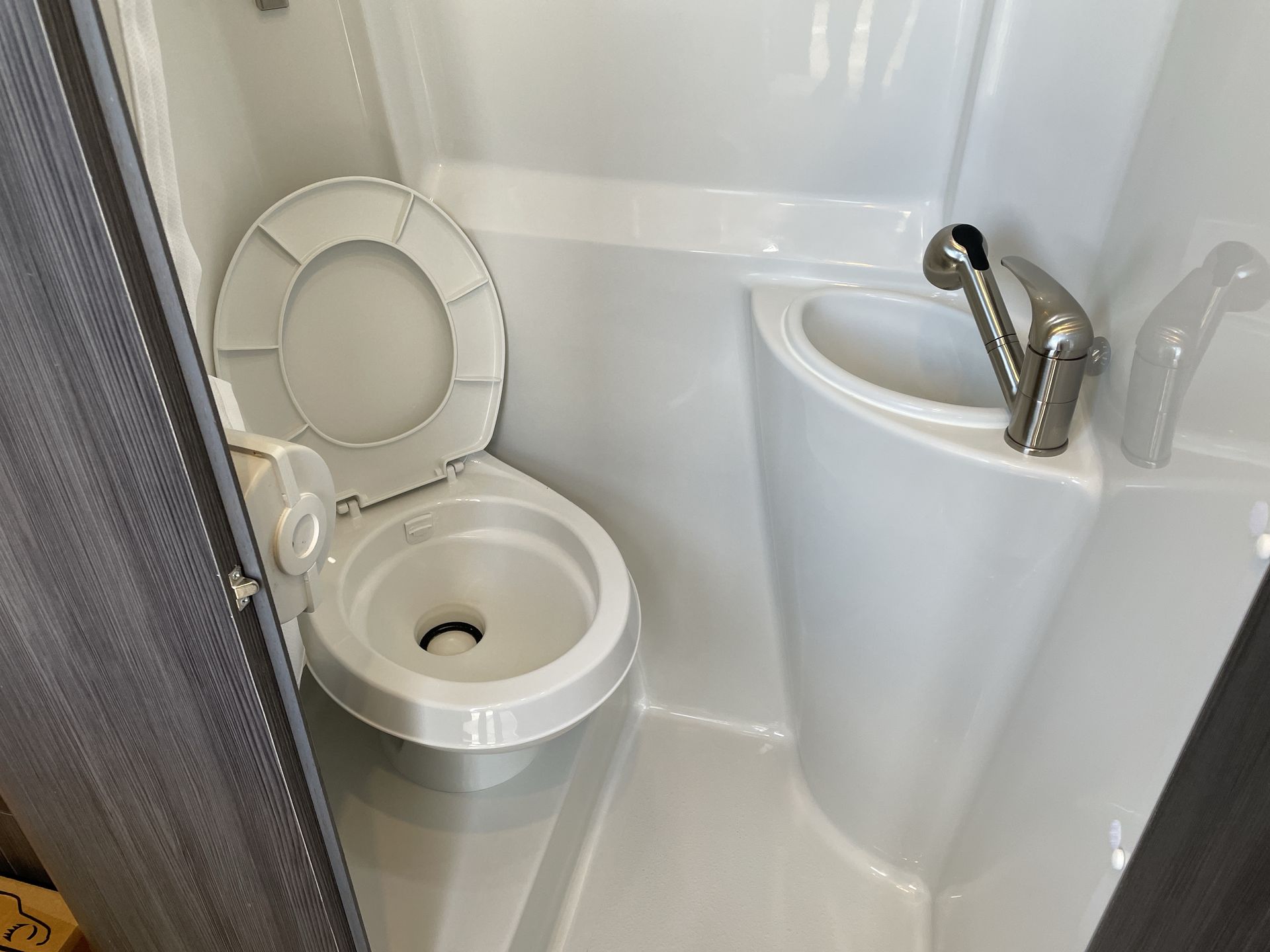 2026 Airstream 19GT Base