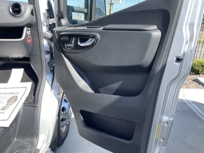 2026 Airstream Murphy Suite Base