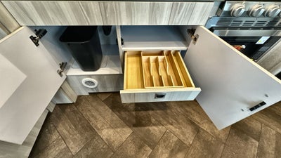 2025 Airstream 23FBQ Base