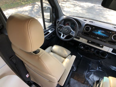 2025 Airstream 24GT Base