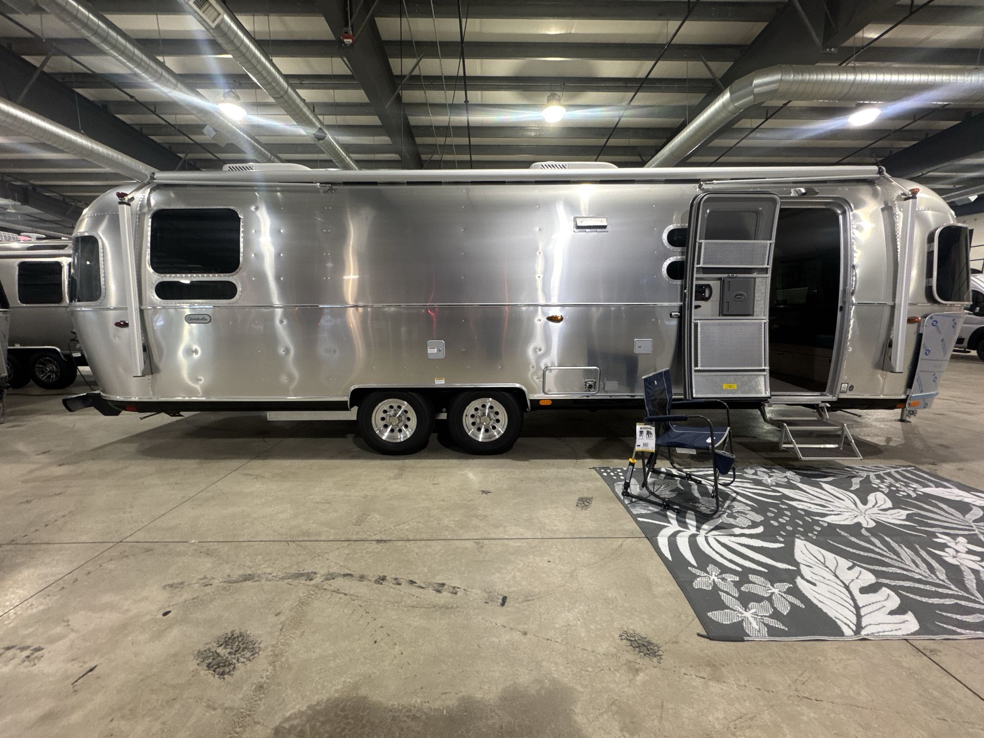 2026 Airstream 30RBQ Base