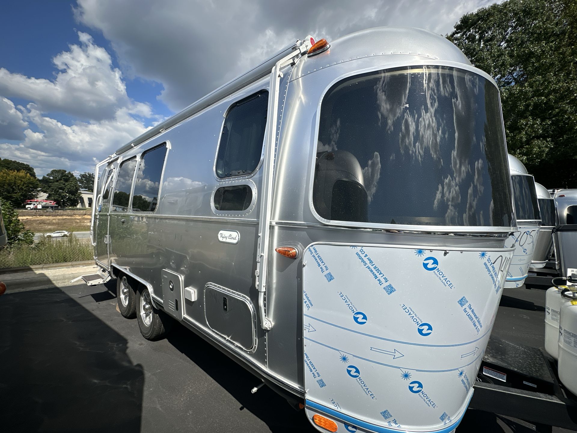 2026 Airstream 23FBT Base