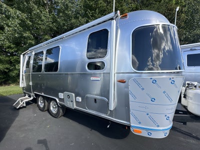2025 Airstream 23FBT Base