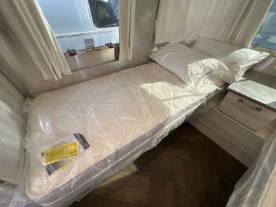 2025 Airstream 23FBT Base