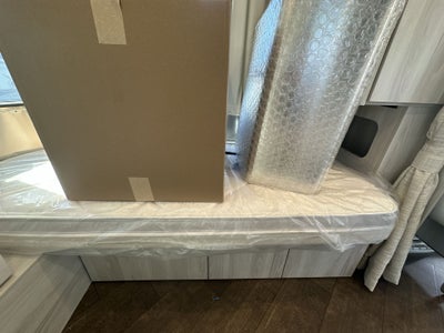 2025 Airstream 23FBT Base