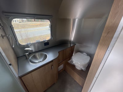 2026 Airstream 23FBT Base