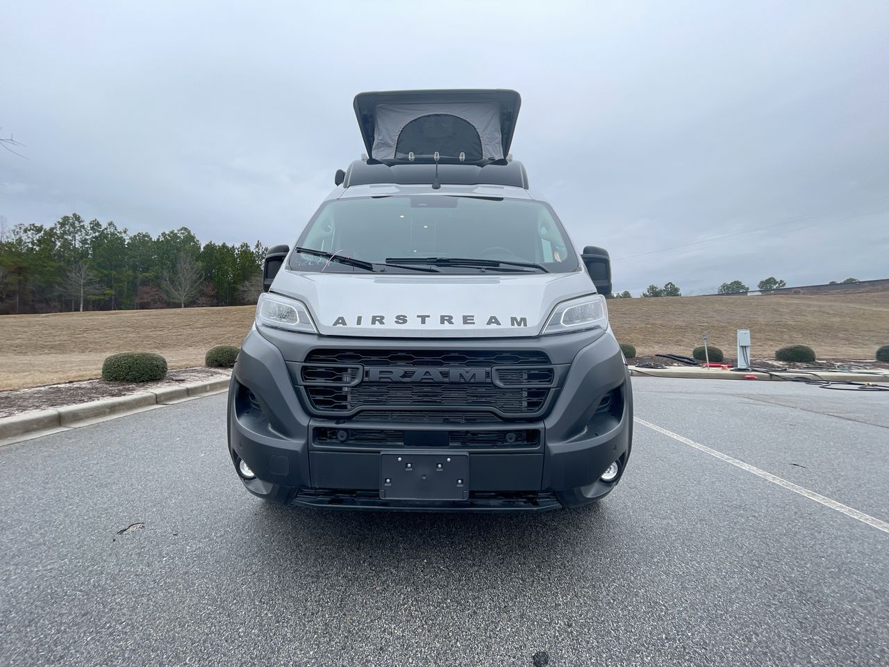 2026 Airstream Rangeline Base