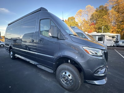 2026 Airstream 24GT Tommy Bahama Base