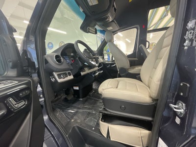 2026 Airstream 24GL Base