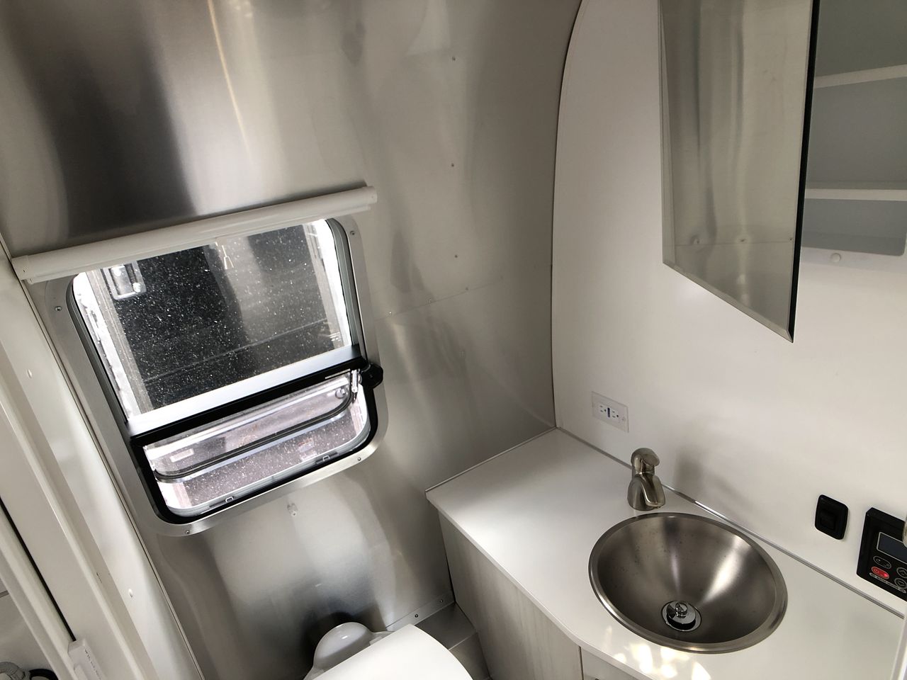 2025 Airstream 20FB Base