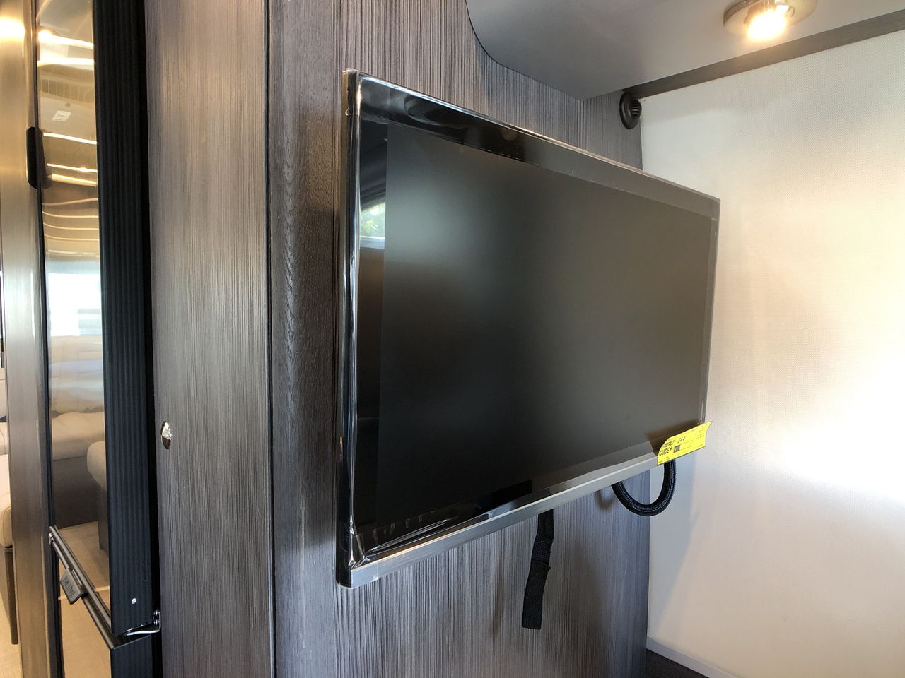 2025 Airstream 24GT Base