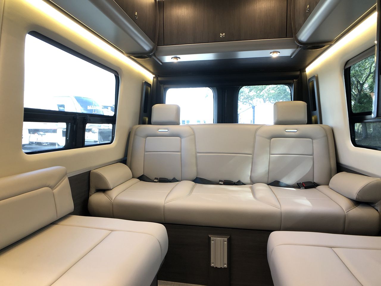 2025 Airstream 24GT Base