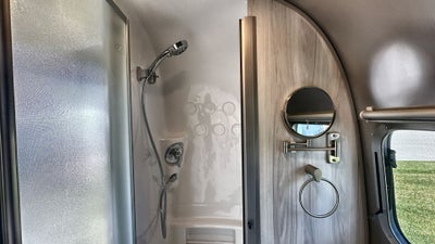 2025 Airstream 23FBT Base