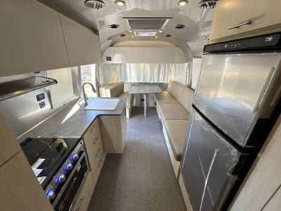 2025 Airstream 27FBT Base